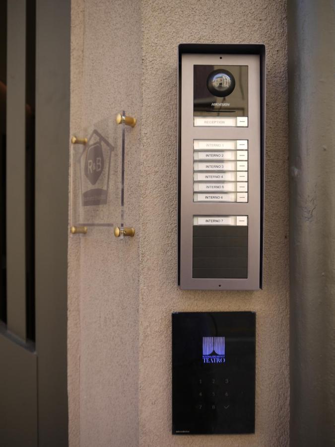 Rb Del Teatro&Apartaments Ίμολα Εξωτερικό φωτογραφία