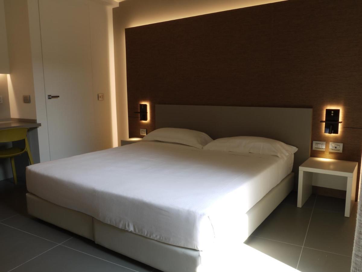 Rb Del Teatro&Apartaments Ίμολα Εξωτερικό φωτογραφία