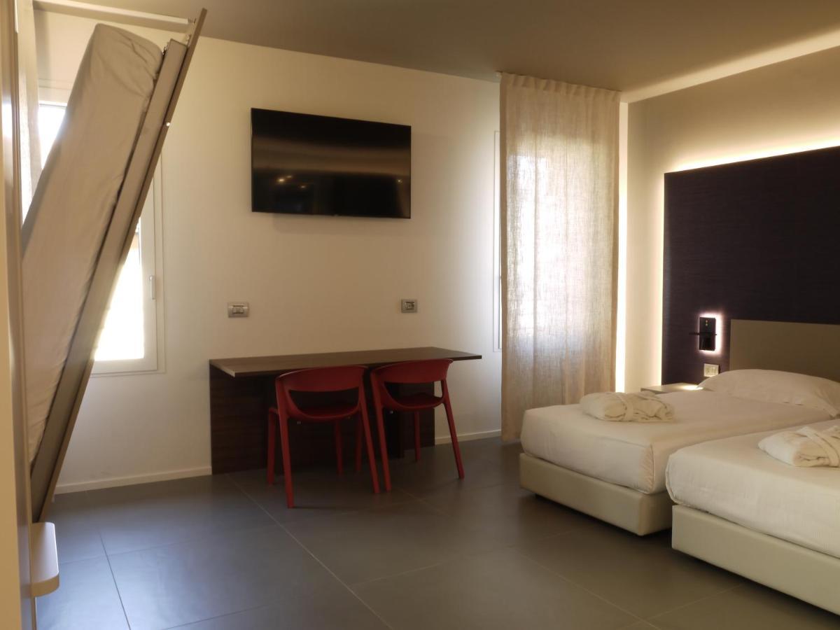 Rb Del Teatro&Apartaments Ίμολα Εξωτερικό φωτογραφία